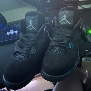 Jordan 4 black cat